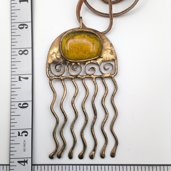 Robert Larin "Canada" Artisan Gold and Tan Tone Pendant Necklace - Picture 7 of 9